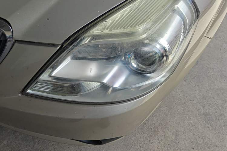 Used Buick Excelle 2013 1.5L Automatic Classic Model Left Front Headlight