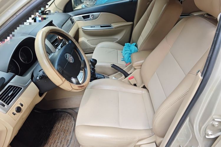 Used Buick Excelle 2013 1.5L Manual Classic Model Left Front Seat