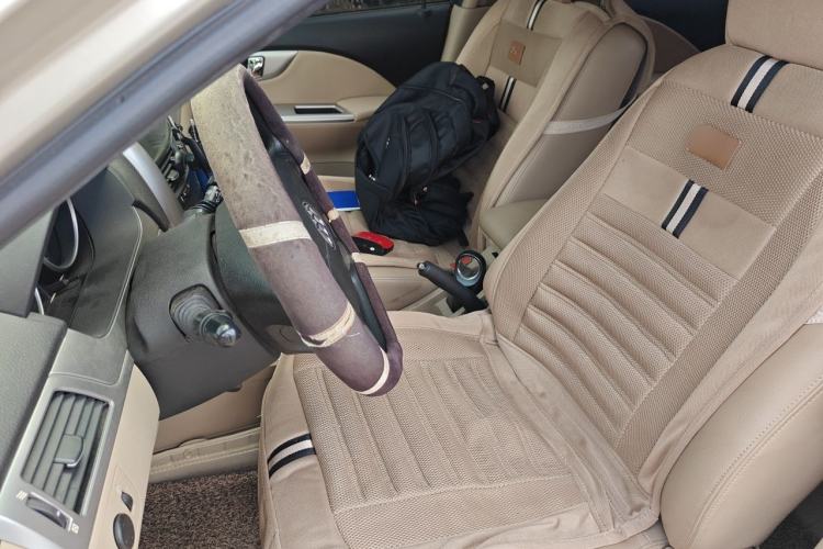 Used Buick Excelle 2013 1.5L Automatic Classic Model Left Front Seat