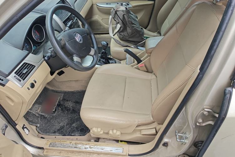Used Buick Excelle 2013 1.5L Manual Classic Model Left Front Seat