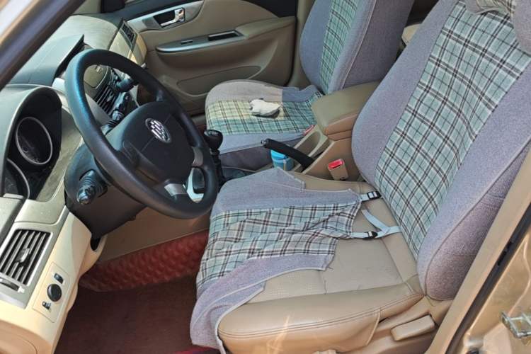 Used Buick Excelle 2013 1.5L Manual Classic Model Left Front Seat