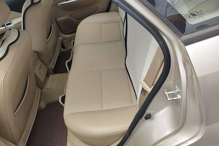 Used Buick Excelle 2013 1.5L Automatic Classic Model Left Rear Seat