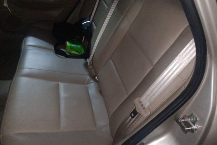 Used Buick Excelle 2013 1.5L Manual Luxury Model Left Rear Seat