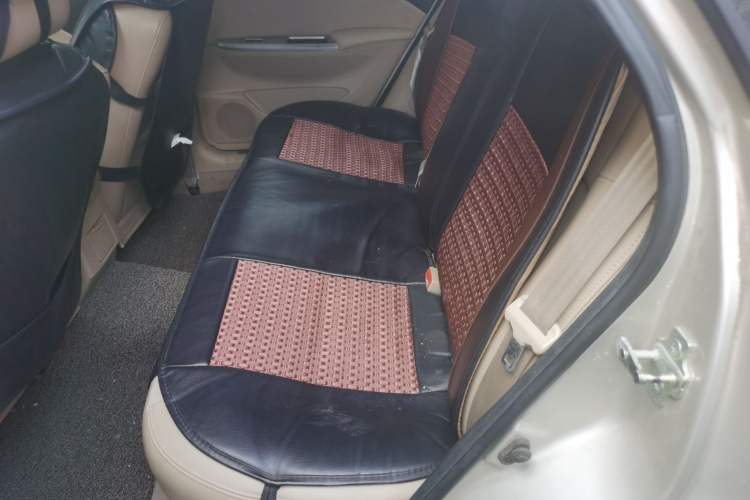 Used Buick Excelle 2013 1.5L Manual Classic Model Left Rear Seat