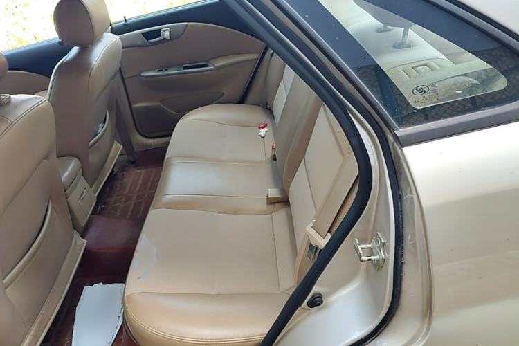 Used Buick Excelle 2013 1.5L Automatic Classic Model Left Rear Seat