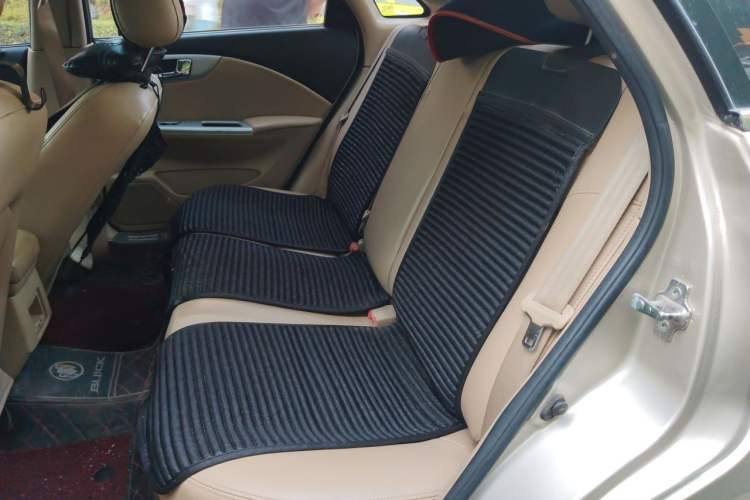 Used Buick Excelle 2013 1.5L Automatic Classic Model Left Rear Seat