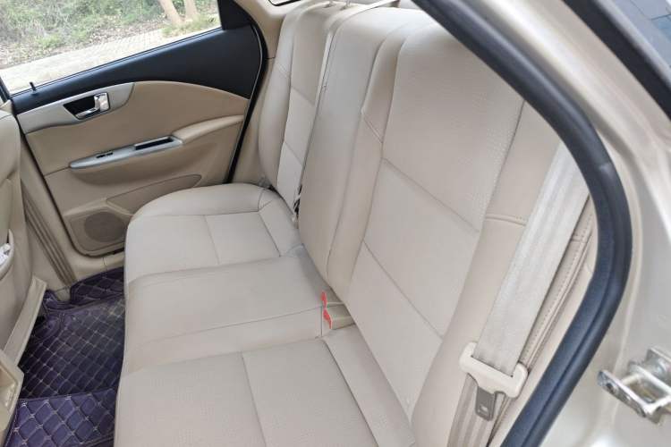 Used Buick Excelle 2013 1.5L Automatic Classic Model Left Rear Seat