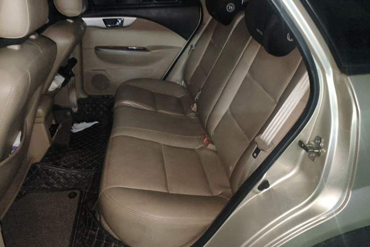 Used Buick Excelle 2013 1.5L Manual Luxury Model Left Rear Seat