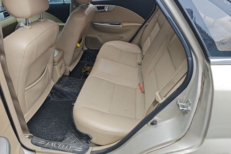 Used Buick Excelle 2013 1.5L Manual Classic Model Left Rear Seat