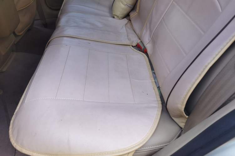 Used Buick Excelle 2013 1.5L Automatic Classic Model Left Rear Seat