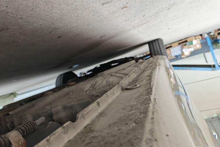 Used Buick Excelle 2013 1.5L Automatic Classic Model Left Side Sill