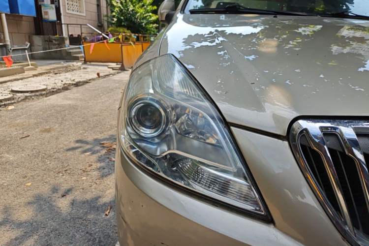 Used Buick Excelle 2013 1.5L Automatic Luxury Model Right Front Headlight