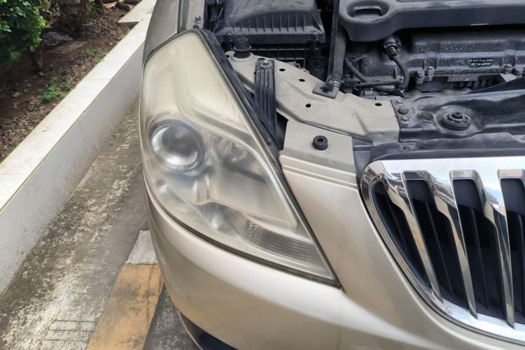 Used Buick Excelle 2013 1.5L Automatic Luxury Model Right Front Headlight