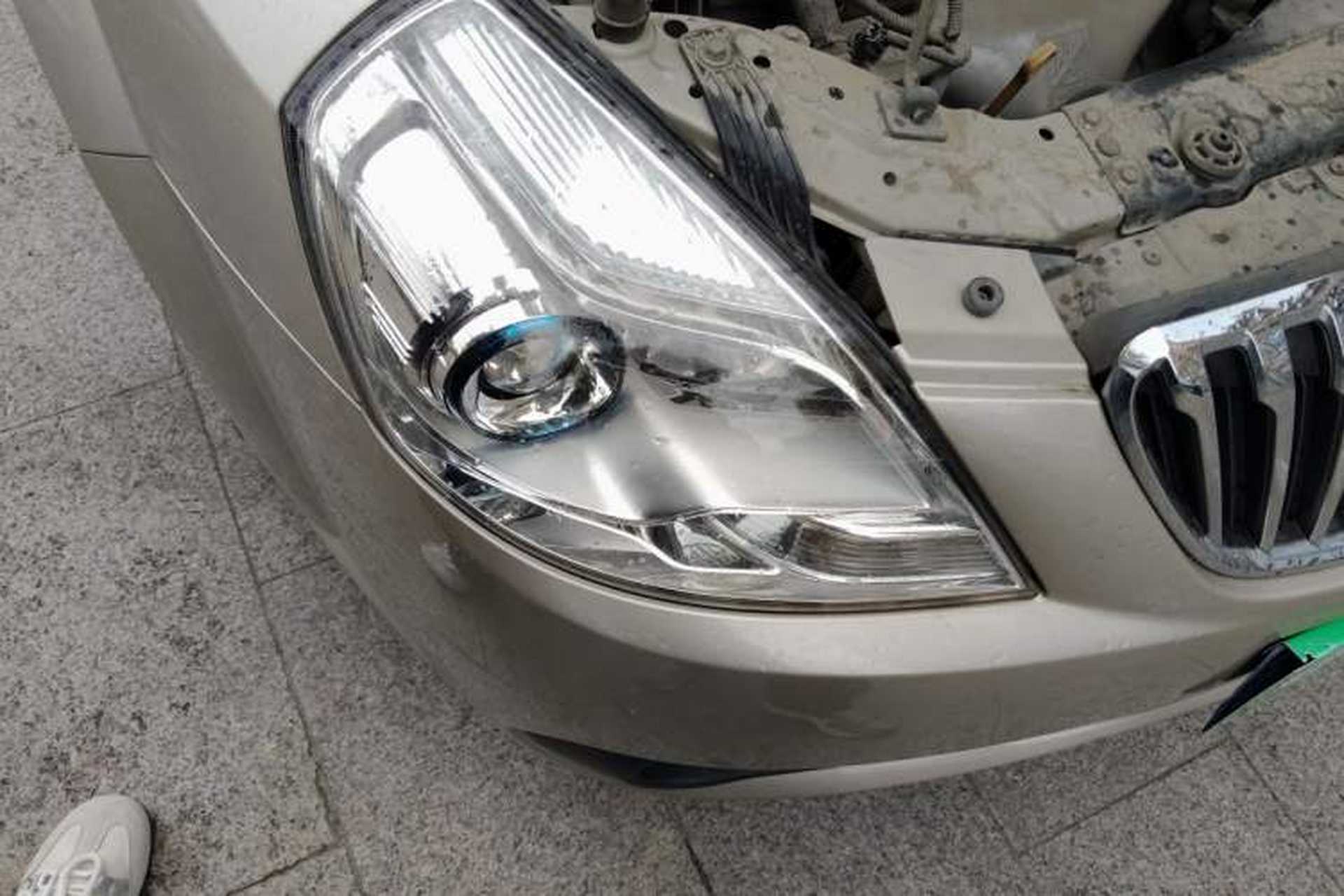 Used Buick Excelle 2013 1.5L Automatic Classic Model Right Front Headlight
