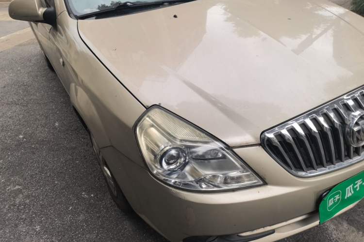 Used Buick Excelle 2013 1.5L Automatic Classic Model Right Front Headlight