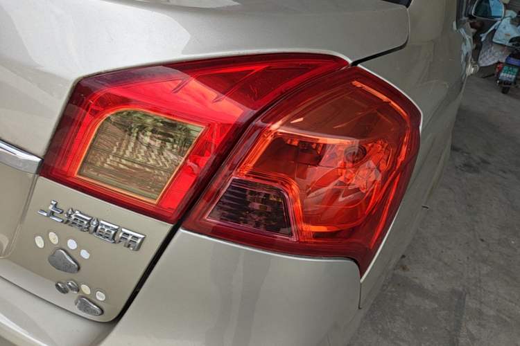 Used Buick Excelle 2013 1.5L Automatic Classic Model Right Rear Taillight