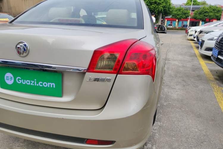 Used Buick Excelle 2013 1.5L Automatic Classic Model Right Rear Taillight
