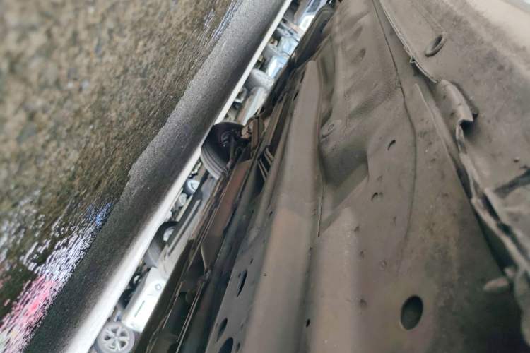 Used Buick Excelle 2013 1.5L Automatic Classic Model Right Side Sill