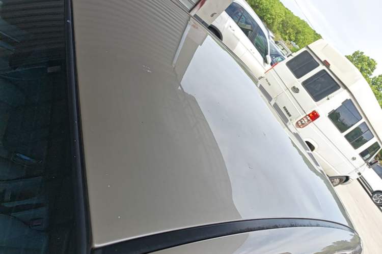 Used Buick Excelle 2013 1.5L Automatic Classic Model Roof