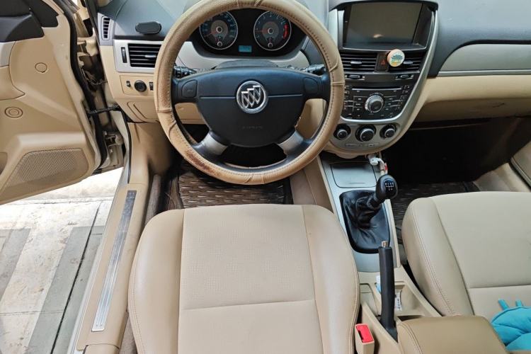 Used Buick Excelle 2013 1.5L Manual Classic Model Steering Wheel