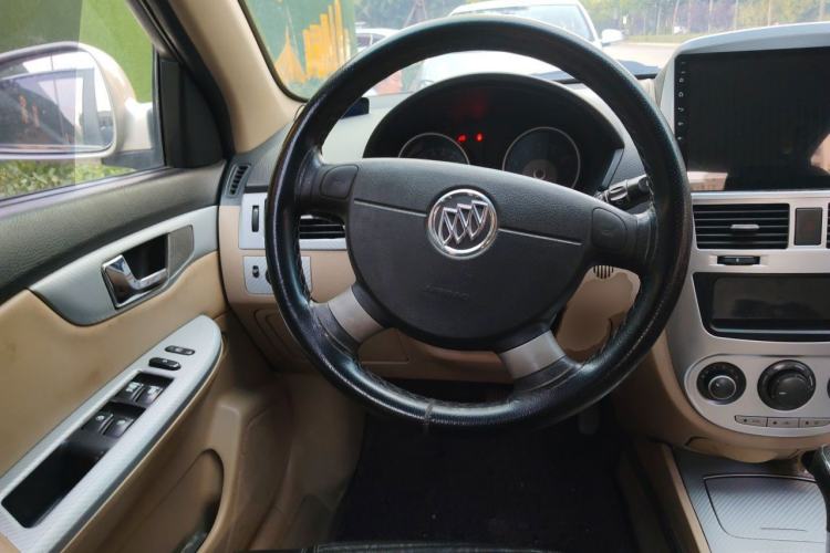 Used Buick Excelle 2013 1.5L Automatic Classic Model Steering Wheel