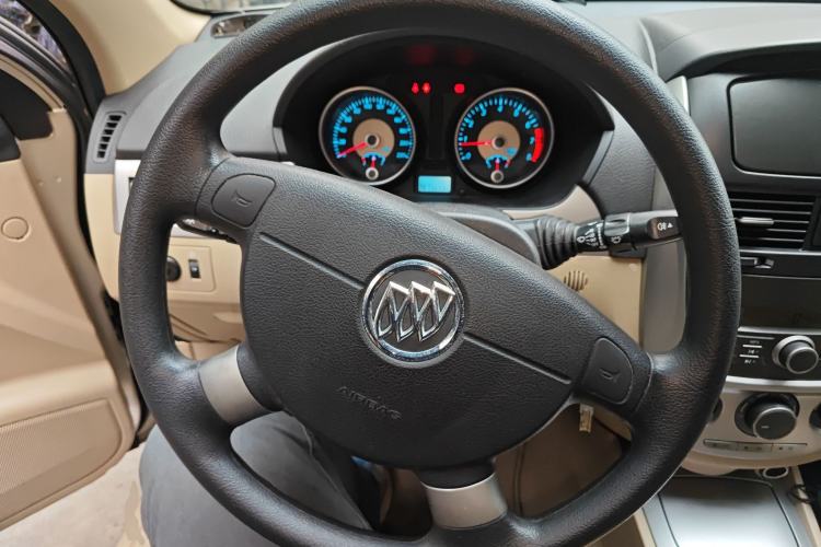 Used Buick Excelle 2013 1.5L Automatic Classic Model Steering Wheel