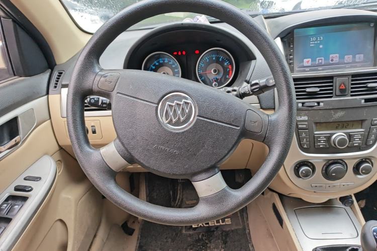 Used Buick Excelle 2013 1.5L Manual Classic Model Steering Wheel