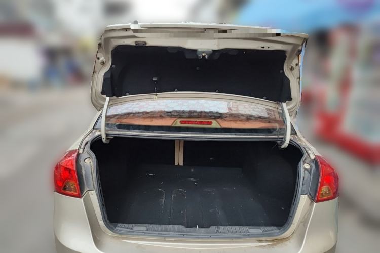 Used Buick Excelle 2013 1.5L Automatic Classic Model Trunk