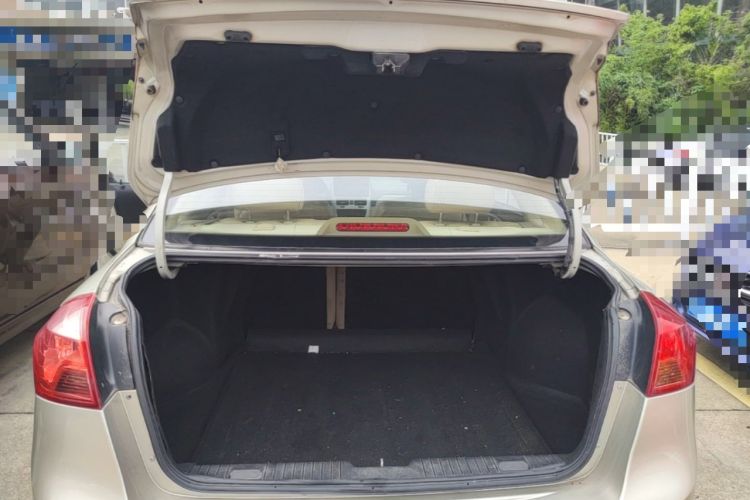 Used Buick Excelle 2013 1.5L Automatic Classic Model Trunk