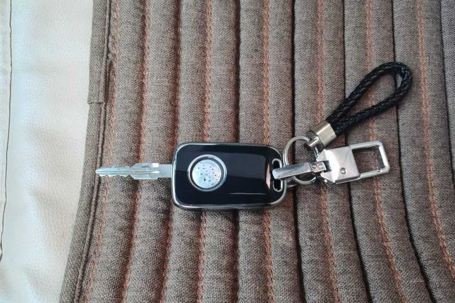 Used Buick Excelle 2013 1.5L Manual Luxury Model Vehicle Key