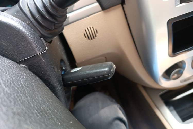 Used Buick Excelle 2013 1.5L Manual Classic Model Vehicle Key