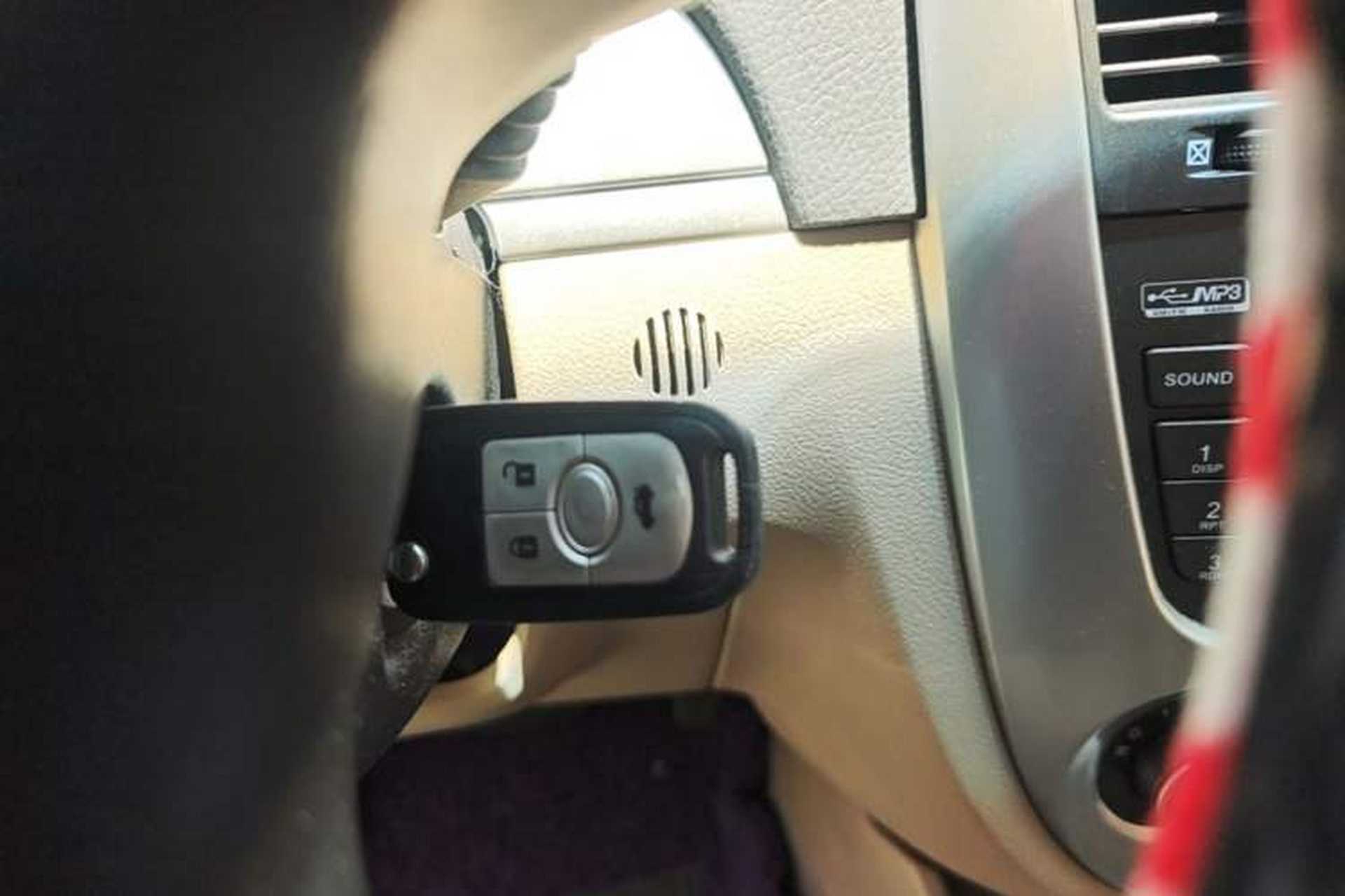 Used Buick Excelle 2013 1.5L Automatic Classic Model Vehicle Key