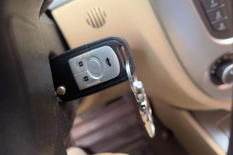 Used Buick Excelle 2013 1.5L Automatic Classic Model Vehicle Key
