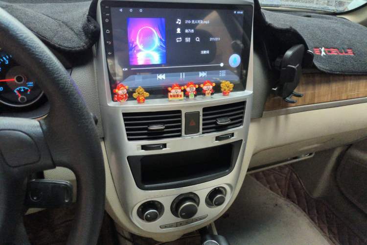 Used Buick Excelle 2015 1.5L Automatic Classic Model Audio And AC Panel