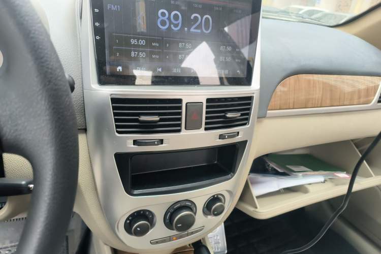 Used Buick Excelle 2015 1.5L Automatic Classic Model Audio And AC Panel