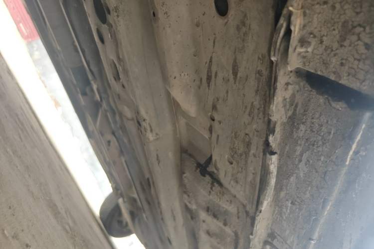 Used Buick Excelle 2015 1.5L Automatic Classic Model Chassis Front Left