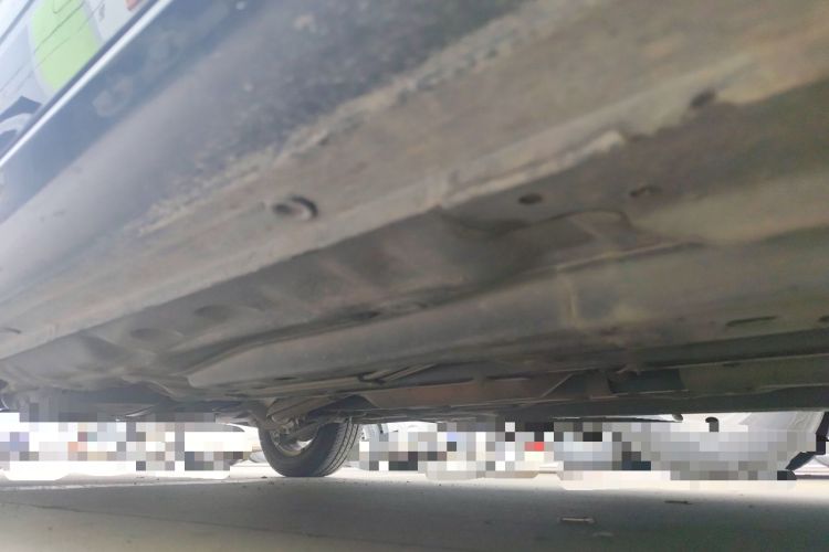 Used Buick Excelle 2015 1.5L Manual Classic Trim Chassis Front Right