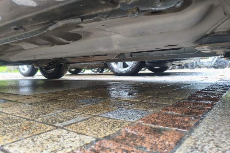 Used Buick Excelle 2015 1.5L Automatic Classic Model Chassis Front Right