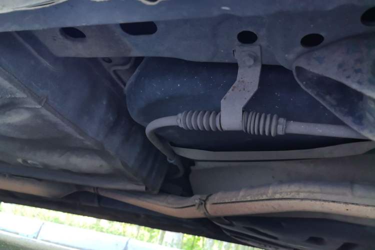 Used Buick Excelle 2015 1.5L Automatic Classic Model Chassis Rear Left