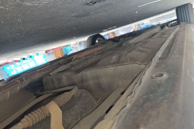 Used Buick Excelle 2015 1.5L Automatic Classic Model Chassis Rear Left