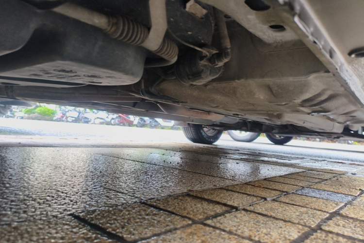 Used Buick Excelle 2015 1.5L Automatic Classic Model Chassis Rear Right