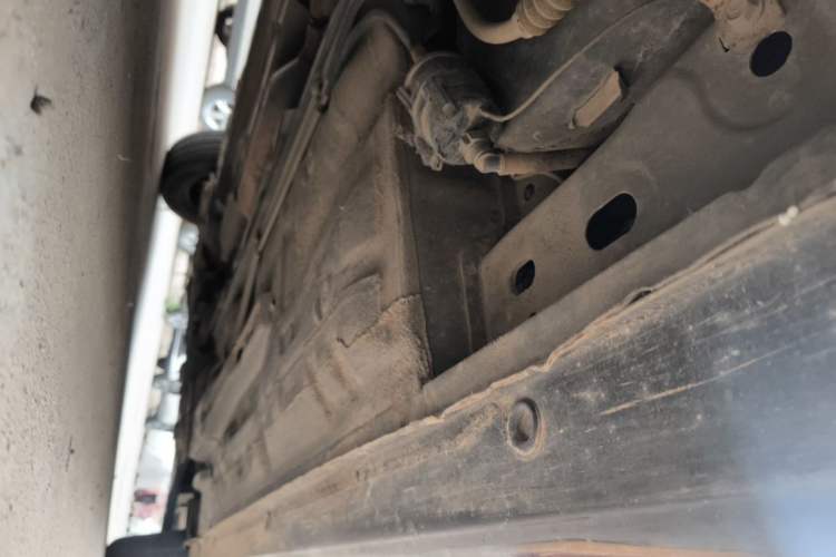 Used Buick Excelle 2015 1.5L Manual Classic Trim Chassis Rear Right