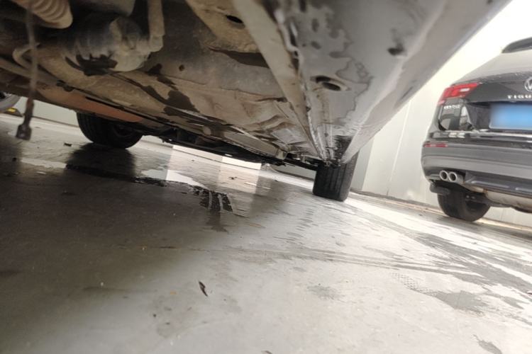 Used Buick Excelle 2015 1.5L Automatic Luxury Edition Chassis Rear Right