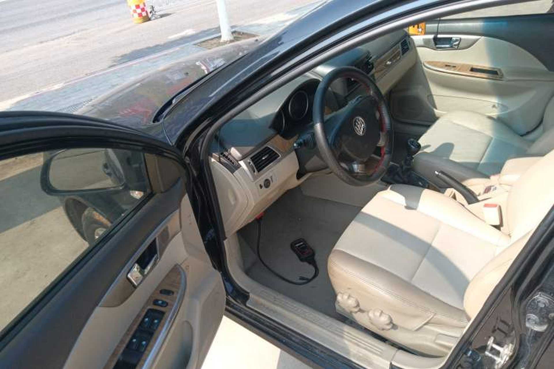 Used Buick Excelle 2015 1.5L Manual Classic Trim Driver Seat