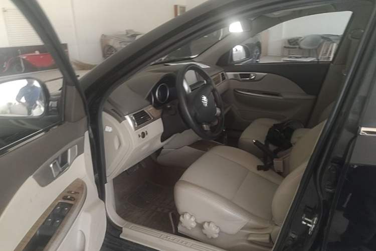 Used Buick Excelle 2015 1.5L Automatic Classic Model Driver Seat