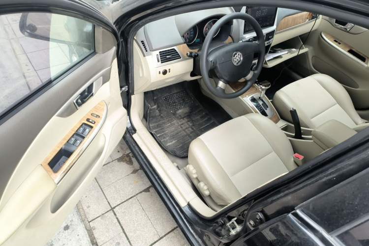 Used Buick Excelle 2015 1.5L Automatic Classic Model Driver Seat