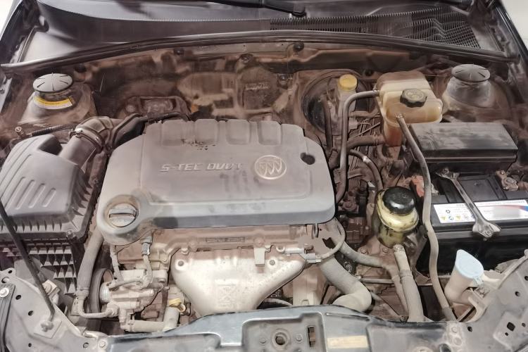 Used Buick Excelle 2015 1.5L Manual Classic Trim Engine Bay