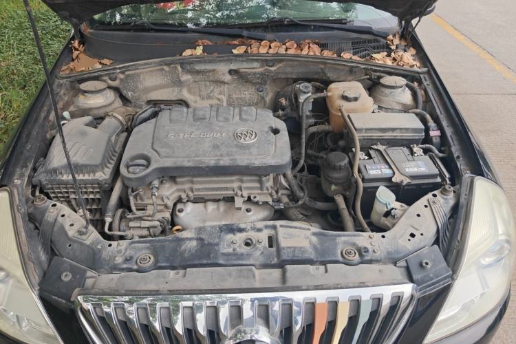 Used Buick Excelle 2015 1.5L Automatic Classic Model Engine Bay