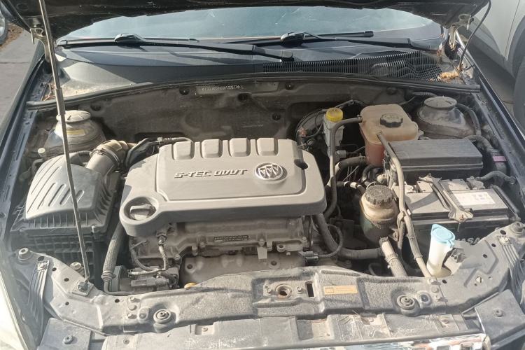 Used Buick Excelle 2015 1.5L Automatic Classic Model Engine Bay