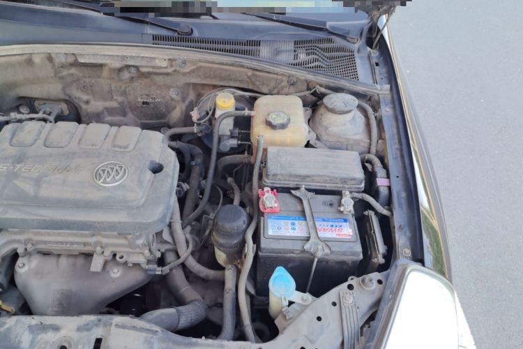Used Buick Excelle 2015 1.5L Automatic Classic Model Engine Bay Left